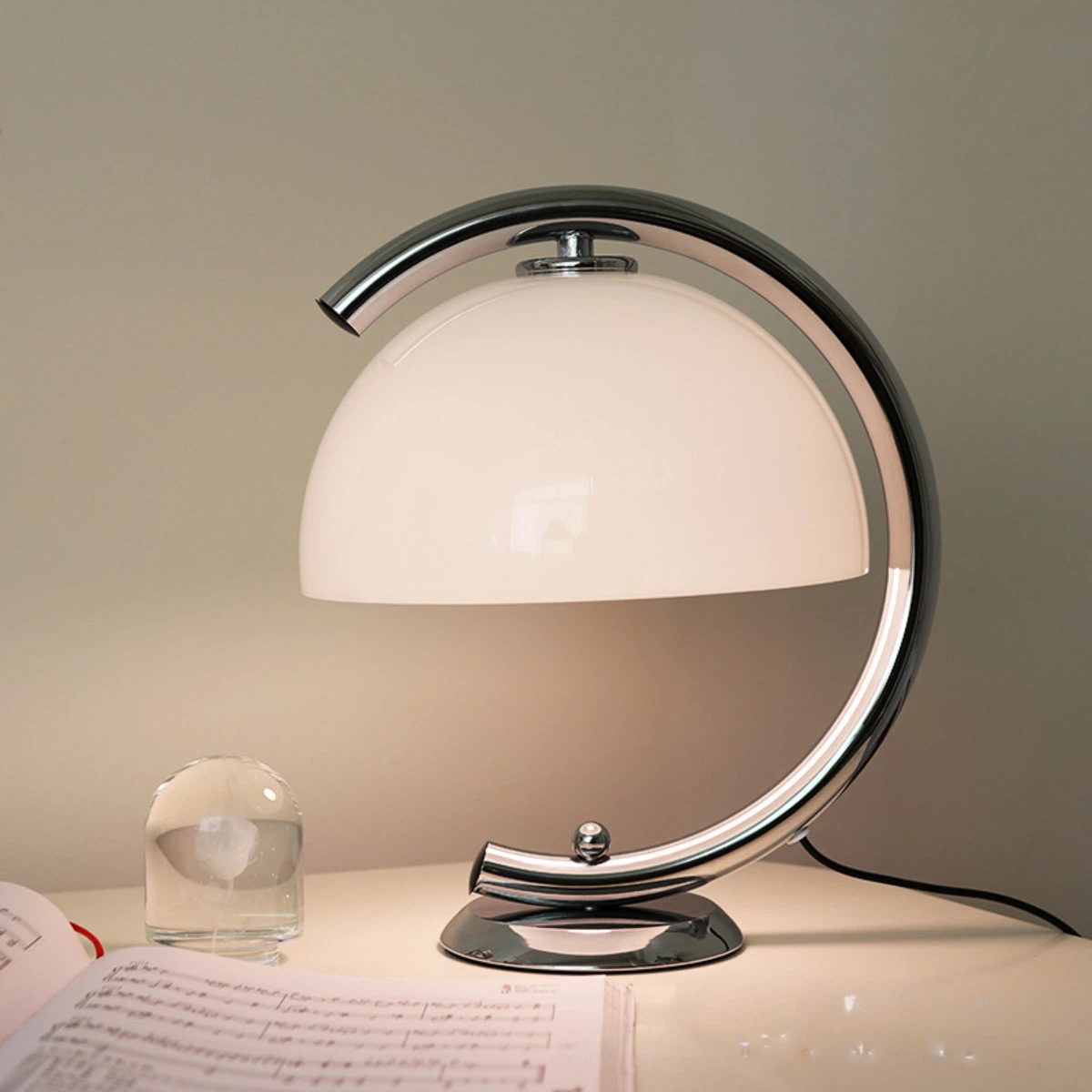 Bauhaus Style Metals Table Lig - огляд і ціна Decor Lighting Uk